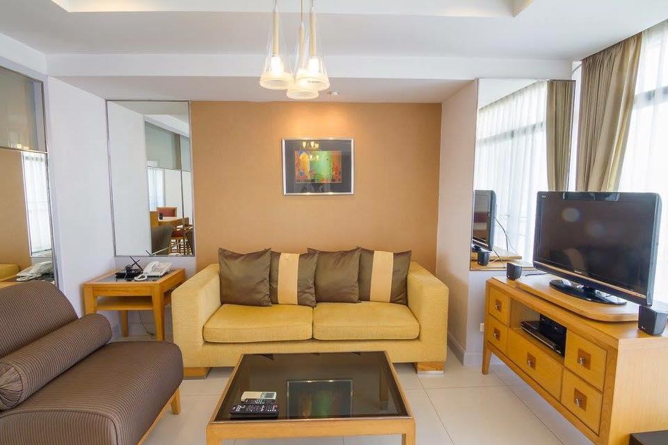 Antique Palace Apartment 曼谷 外观 照片