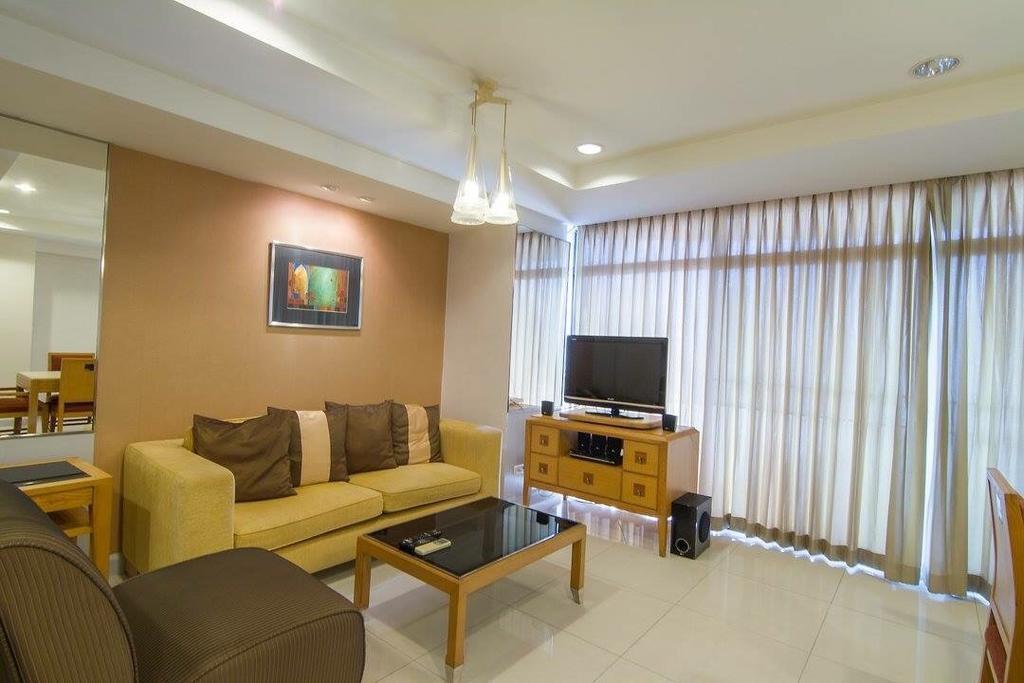 Antique Palace Apartment 曼谷 外观 照片